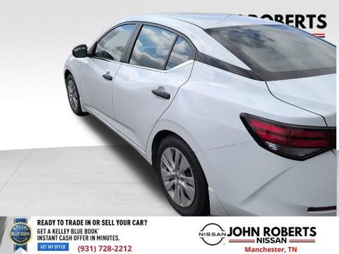 Used 2025 Nissan Sentra S w/ Lighting Package FWD image 7