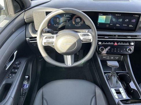 New 2026 Hyundai Santa Cruz SEL FWD image 10