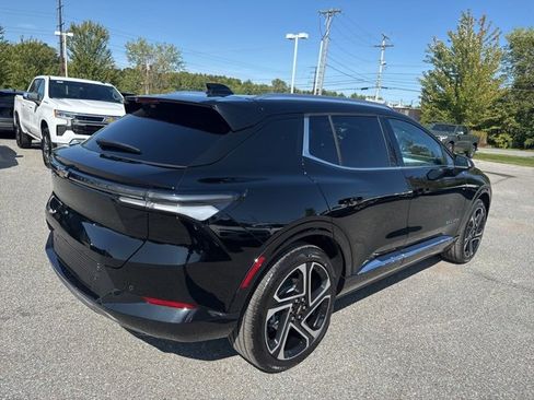 New 2025 Chevrolet Equinox EV LT w/ Convenience Package II image 6