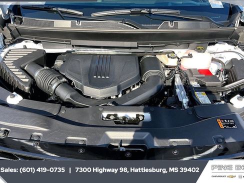 New 2026 Chevrolet Traverse RS FWD image 8