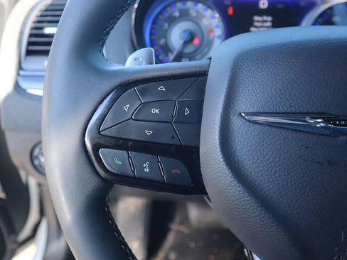 Used 2023 Chrysler 300 S image 22