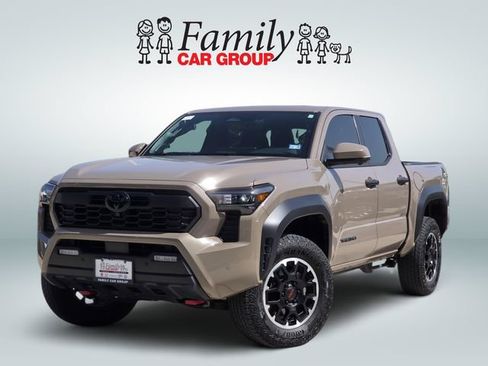 Used 2026 Toyota Tacoma TRD Off-Road w/ TRD Off Road Premium Package AWD/4WD image 1