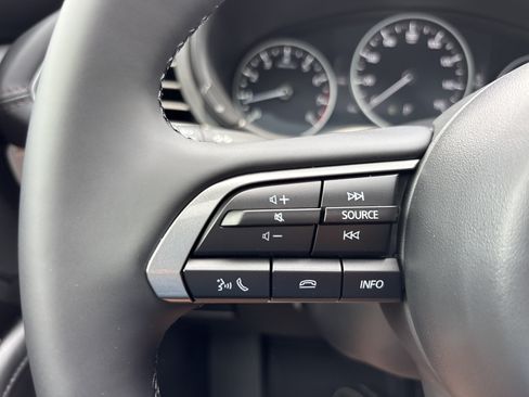 New 2026 MAZDA MAZDA3 s FWD image 25