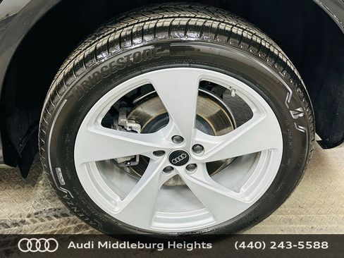 Certified 2025 Audi Q5 Premium w/ Premium Plus AWD/4WD image 33