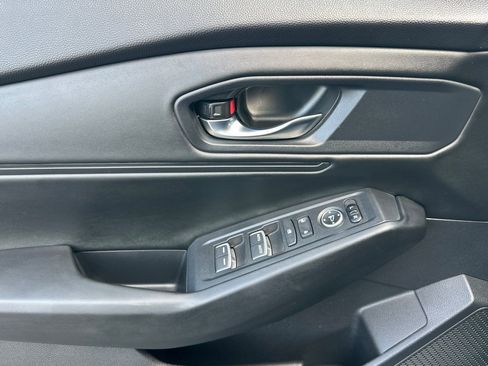 Used 2023 Honda Accord EX image 10