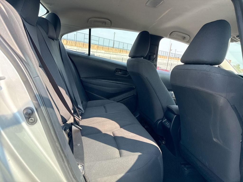 Used 2024 Toyota Corolla LE FWD image 61