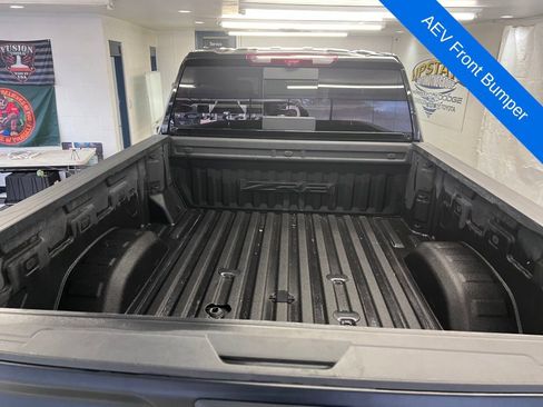 Used 2024 Chevrolet Silverado 2500 ZR2 w/ ZR2 Bison Edition image 14