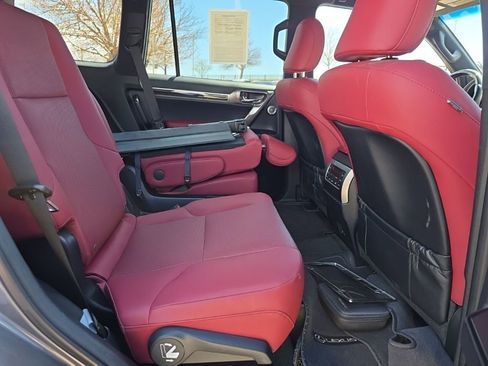 Used 2023 Lexus GX 460 Premium image 20