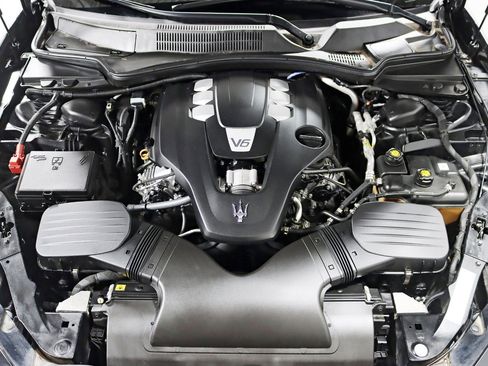 Used 2019 Maserati Ghibli RWD image 36