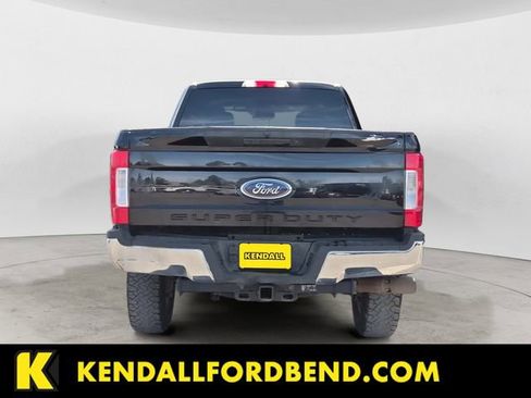 Used 2019 Ford F250 XL w/ STX Appearance Package AWD/4WD image 4