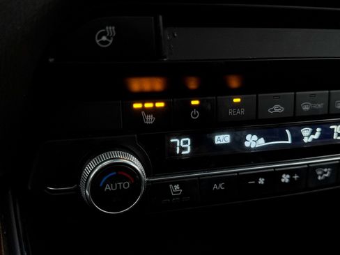 Used 2021 MAZDA CX-9 Signature image 32