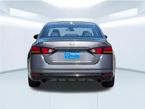 Used 2024 Nissan Altima 2.5 SR FWD image 24