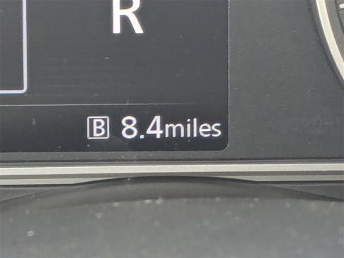 New 2025 Nissan Versa SV w/ Trunk Package image 31