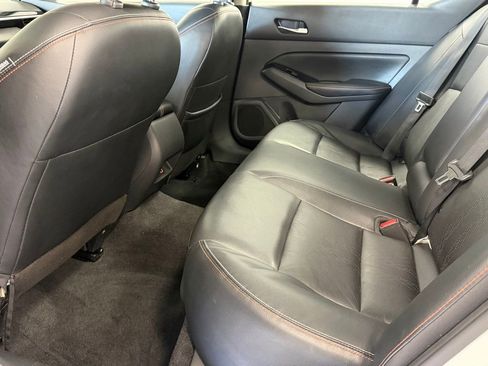 Used 2024 Nissan Altima 2.5 SR w/ SR Premium Package image 22