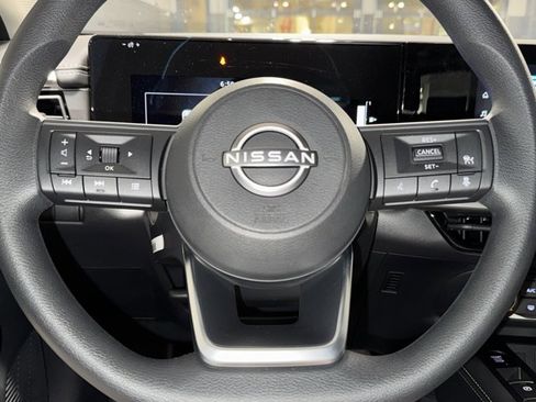 New 2025 Nissan Kicks SV image 13