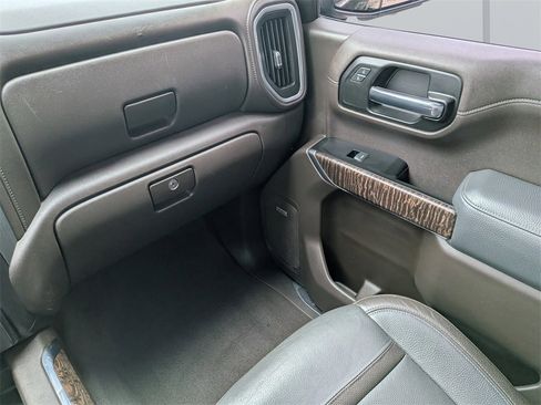 Used 2019 GMC Sierra 1500 Denali w/ Denali Ultimate Package image 17