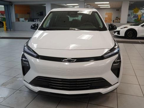 New 2027 Chevrolet Bolt LT w/ Comfort Package FWD image 13