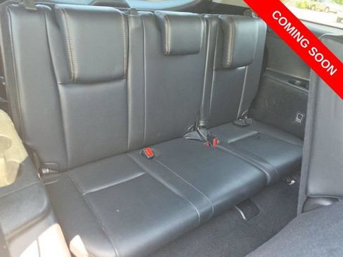 Used 2018 Toyota Highlander XLE AWD/4WD image 10