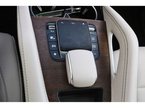 Used 2022 Mercedes-Benz GLE 350 image 27