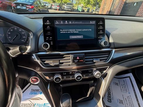 Used 2022 Honda Accord Sport image 10