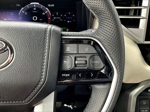 Used 2024 Toyota Sequoia Capstone image 12