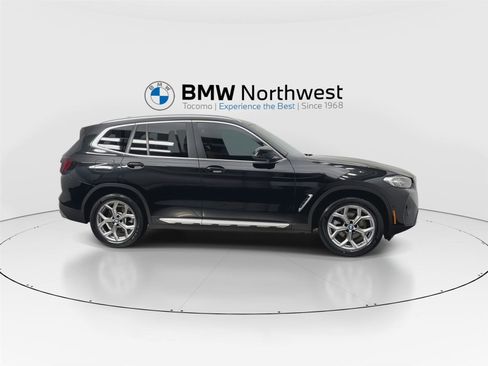Used 2023 BMW X3 xDrive30i w/ Premium Package image 5