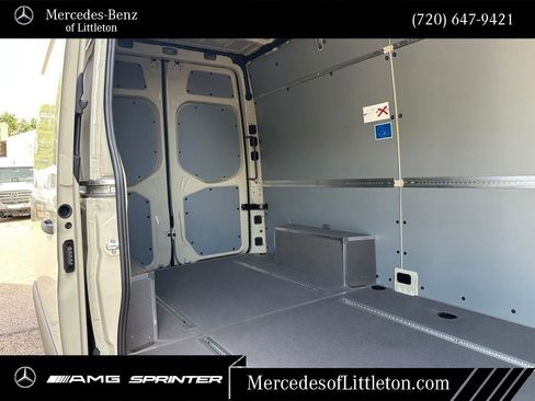 New 2025 Mercedes-Benz Sprinter 2500 image 25
