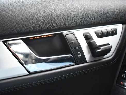 Used 2009 Mercedes-Benz C 63 AMG Sedan image 15