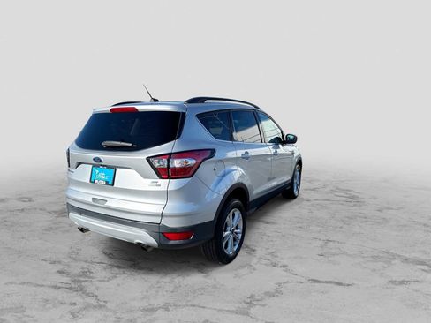 Used 2018 Ford Escape SE w/ Ford Safe & Smart Package image 8