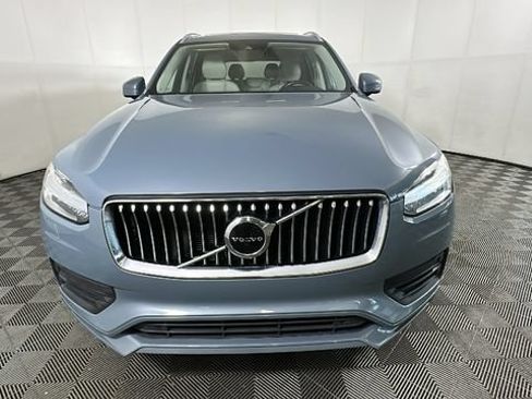 Used 2021 Volvo XC90 T6 Momentum AWD/4WD image 7