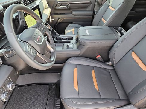New 2026 GMC Sierra 3500 AT4 w/ AT4 Premium Plus Package AWD/4WD image 9