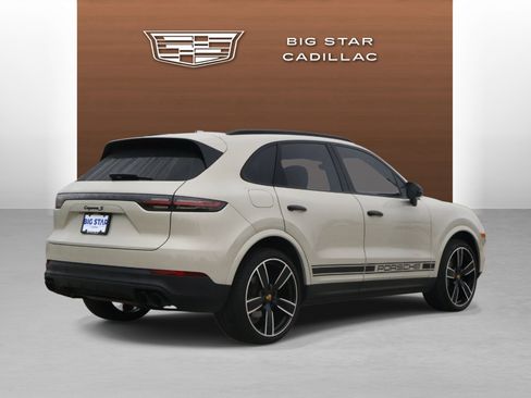 Used 2021 Porsche Cayenne S AWD/4WD image 5