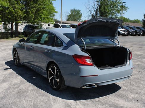Used 2022 Honda Accord Sport image 7