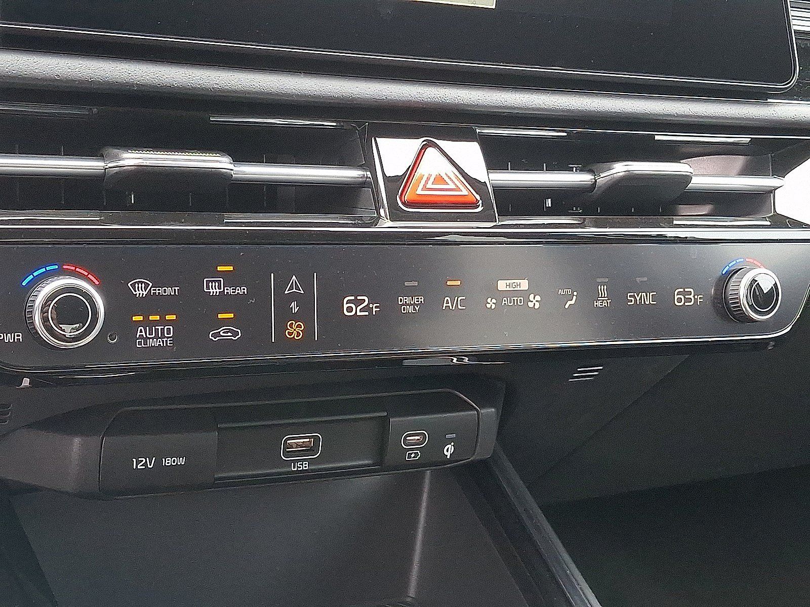 New 2026 Kia Niro Wind w/ Wind Preserve Package FWD image 10