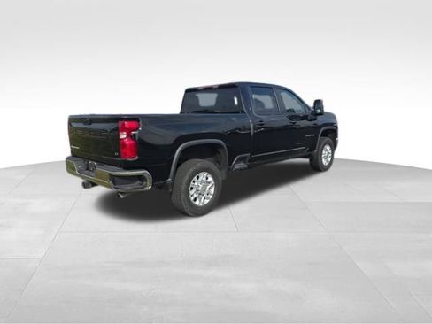 Used 2023 Chevrolet Silverado 2500 LT w/ Convenience Package AWD/4WD image 10
