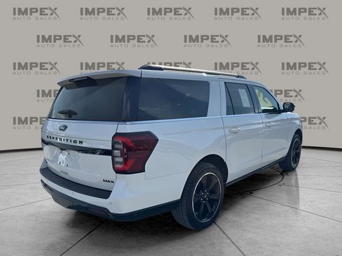 Used 2022 Ford Expedition Max Limited image 5