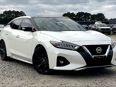 Used 2019 Nissan Maxima SR w/ Premium Package
