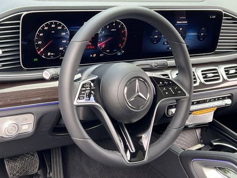 New 2026 Mercedes-Benz GLE 450 4MATIC image 21