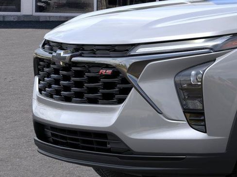 New 2026 Chevrolet Trax RS w/ Sunroof Package FWD image 34