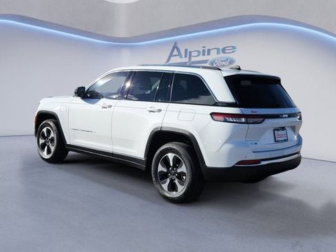 Used 2024 Jeep Grand Cherokee Limited 4xe w/ Trailer Tow Package image 3