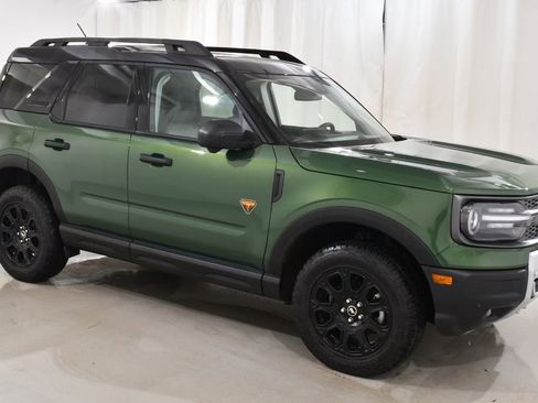 Used 2025 Ford Bronco Sport Badlands image 5