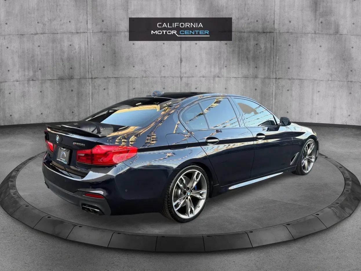Used 2018 BMW M550i xDrive AWD/4WD image 5