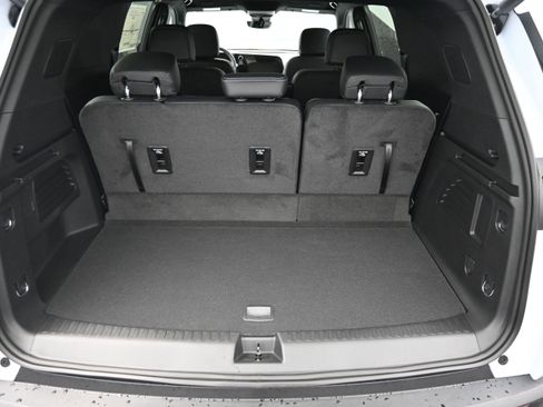 New 2026 Chevrolet Traverse LT w/ Driver Confidence Package AWD/4WD image 27