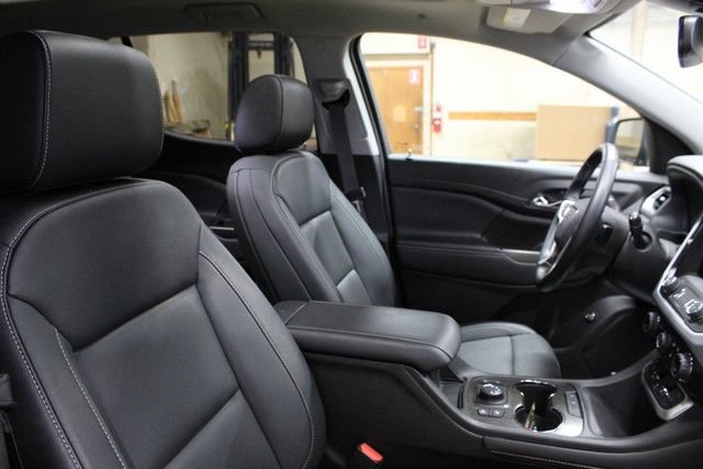 Used 2023 GMC Acadia SLT w/ Elevation Edition AWD/4WD image 11