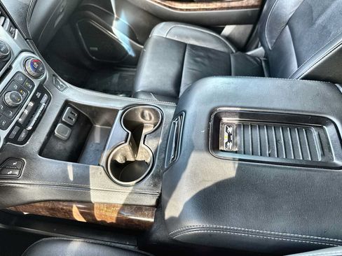 Used 2016 Chevrolet Tahoe LT AWD/4WD image 23