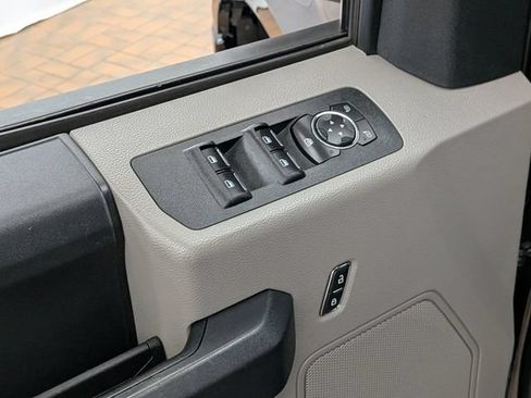 Certified 2019 Ford F150 XL w/ Equipment Group 101A Mid AWD/4WD image 16