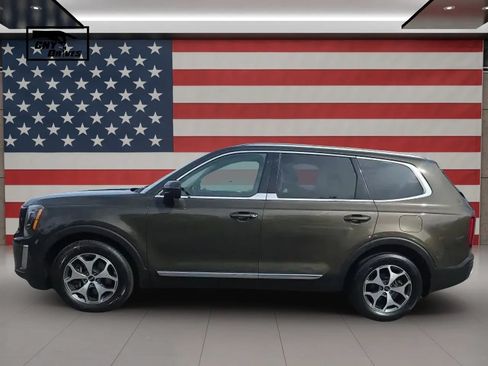 Used 2020 Kia Telluride EX AWD/4WD image 8