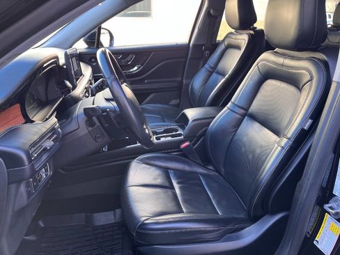 Used 2020 Lincoln Corsair Reserve w/ Equipment Group 201A image 9