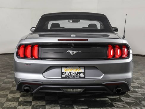 Used 2022 Ford Mustang Premium RWD image 17