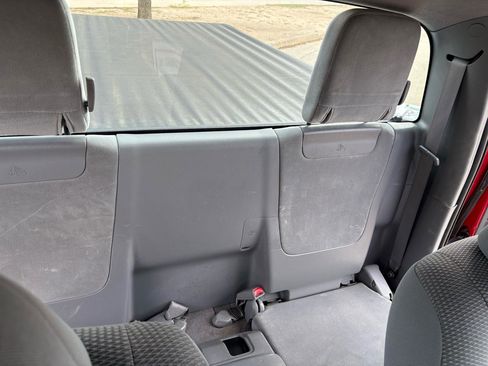 Used 2011 Toyota Tacoma 2WD Access Cab image 38